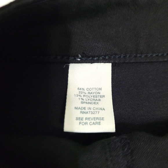 🌞4/$20🆕️ Mini Skirt - Picture 4 of 4